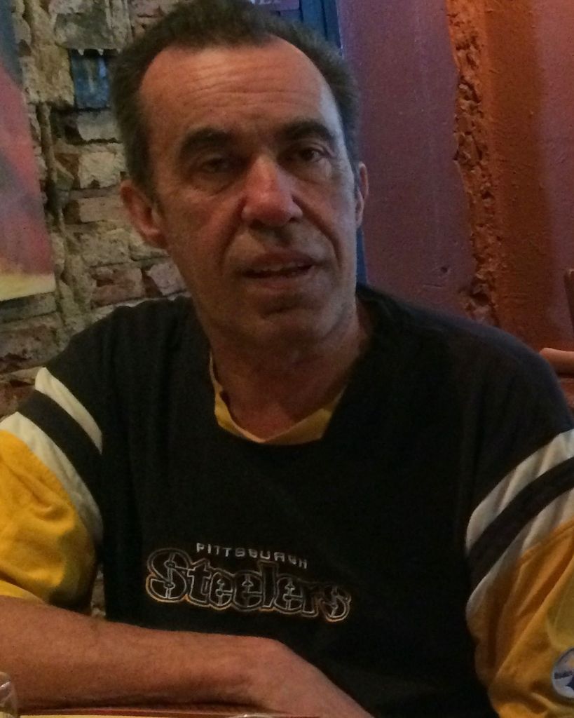 Louie Gutierrez Profile Photo
