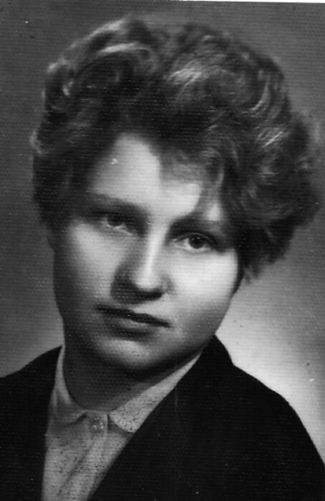 Julia Hryckowian