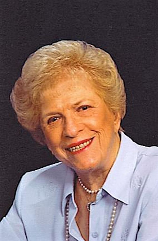 Claire Lee