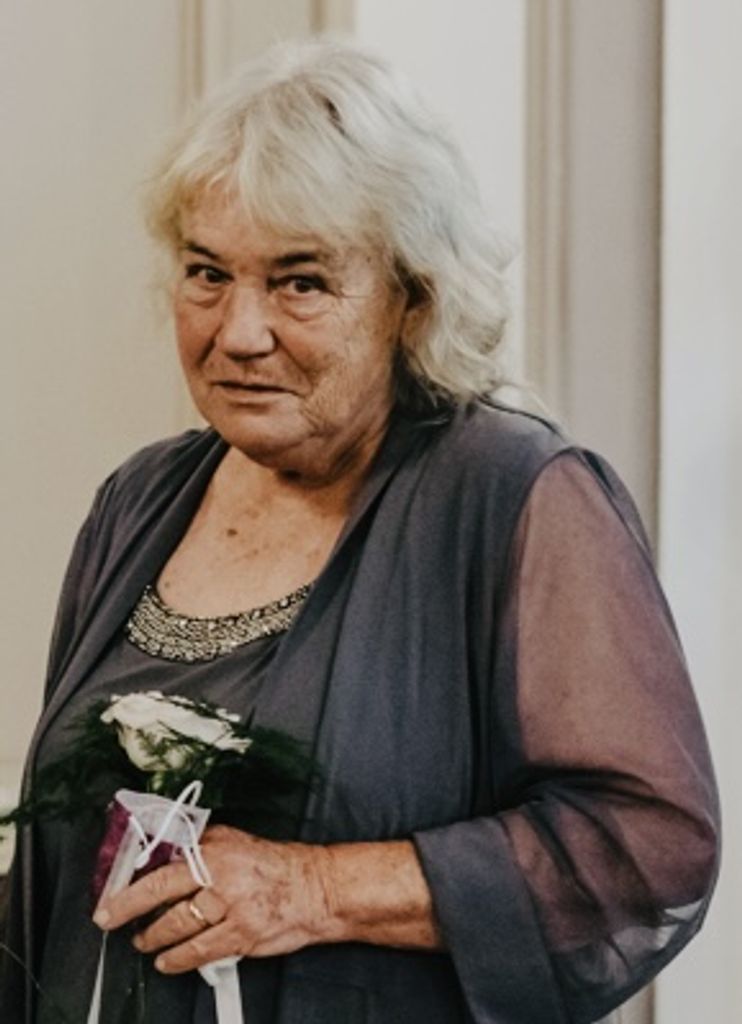 Sylvia Davis Profile Photo
