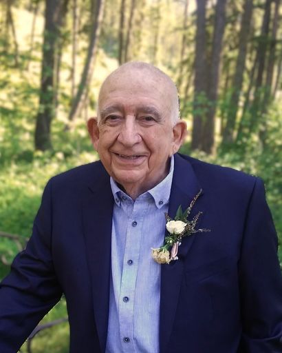 Robert Lewis Nance Profile Photo