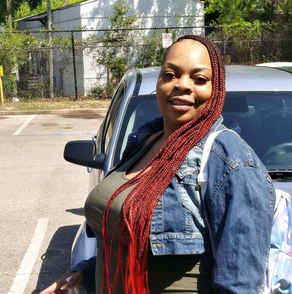 Ms. Shataquwha Thomas Profile Photo