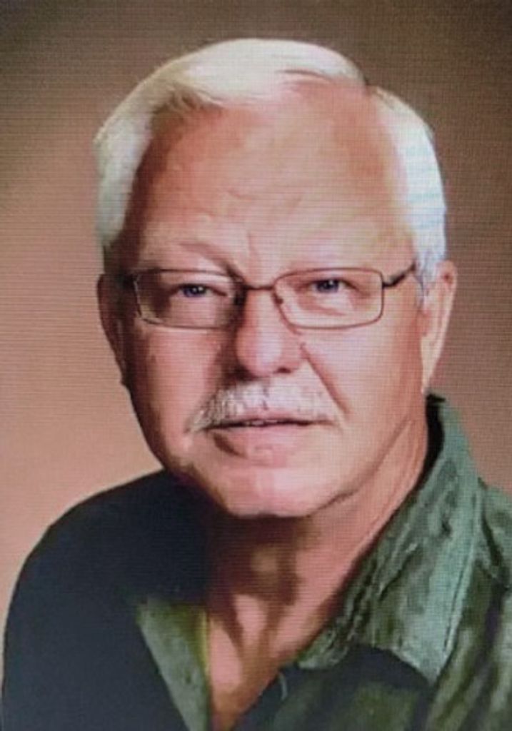 Thomas "Tom" Huebner Profile Photo