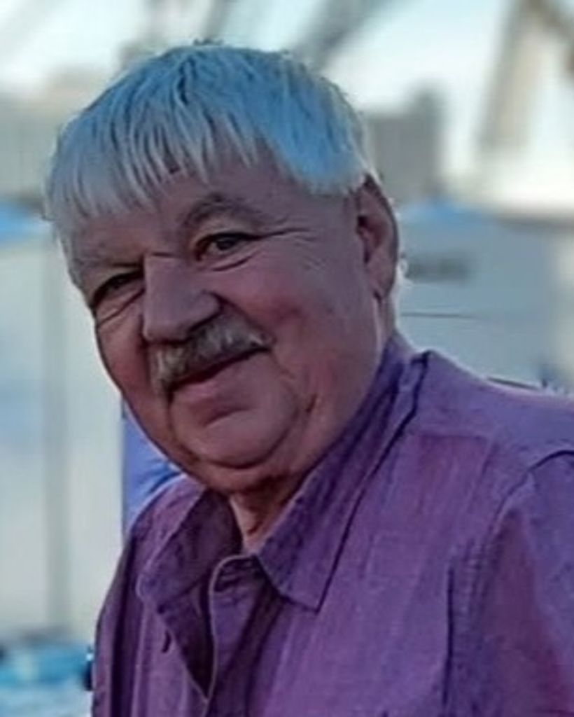 Leslie 'Les' DeBuhr
