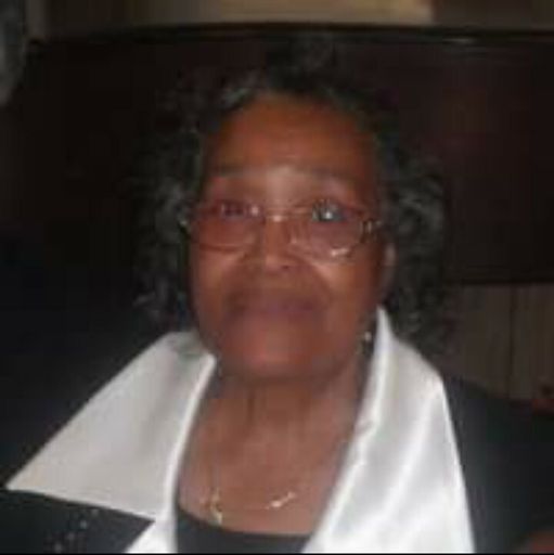 Lillie L. Harris photo gallery thumbnail 9 of 18