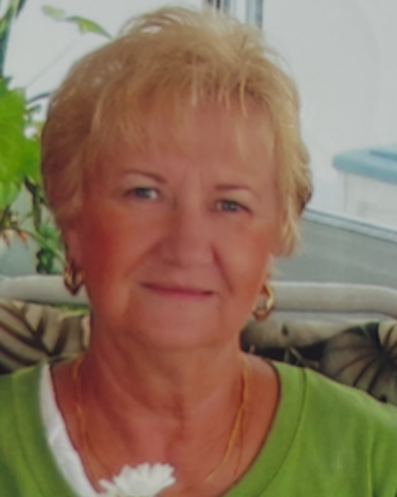 Karen Diana Karwowski Profile Photo