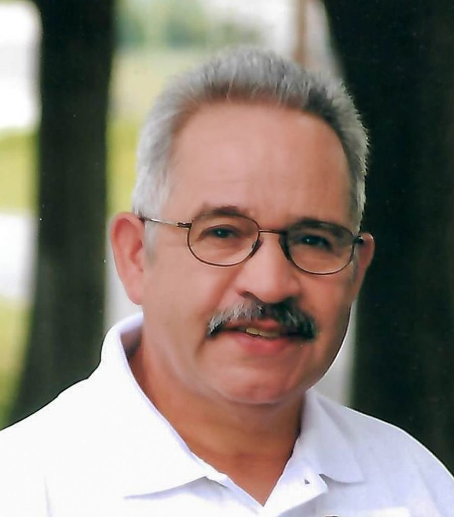 Lucas M. Torres