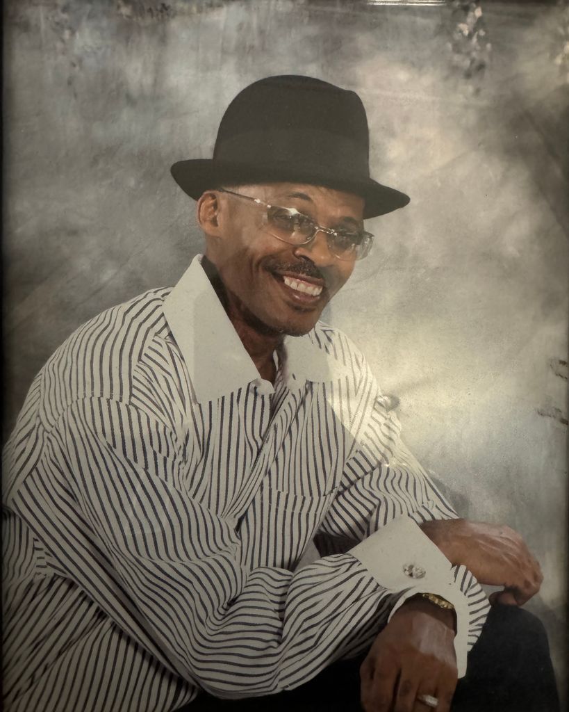 Dwight Johnson Profile Photo