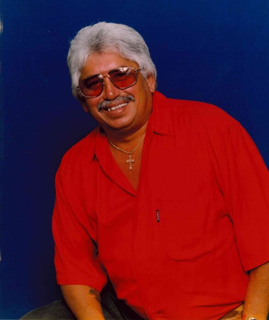 Serafin Martinez Profile Photo