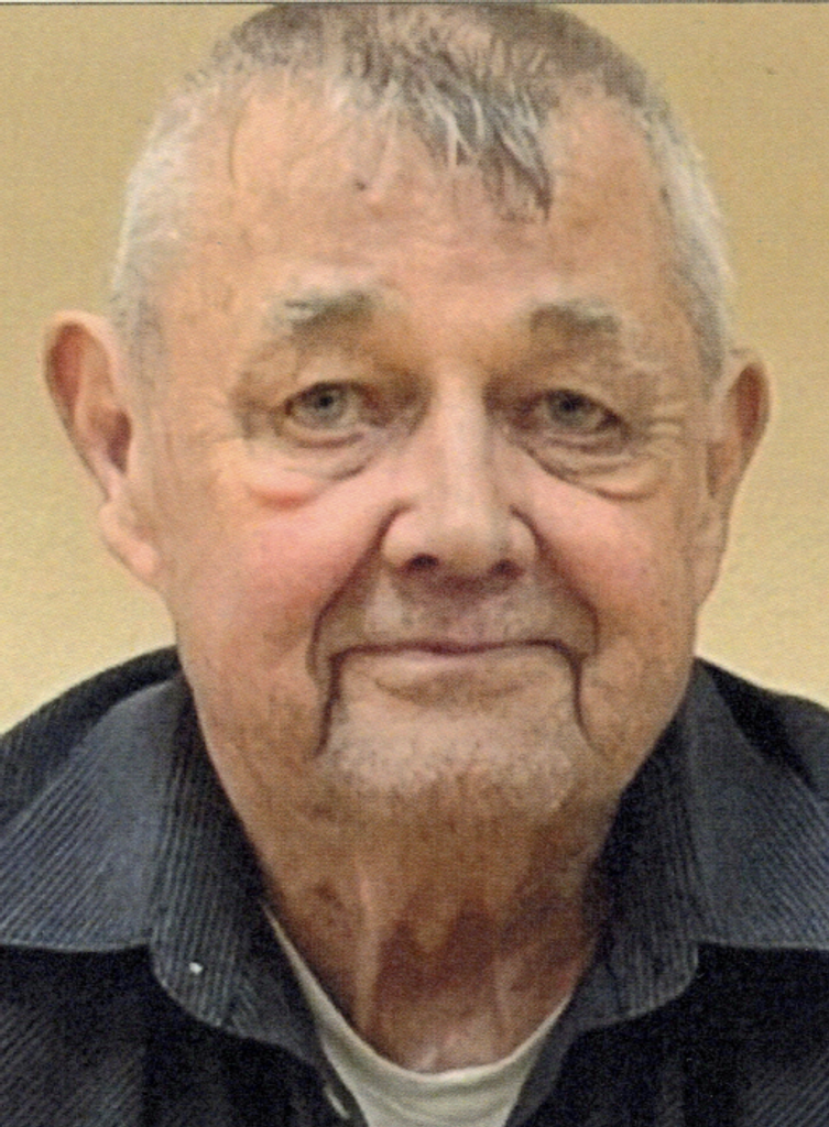 Robert "Bob" Gyles Smith