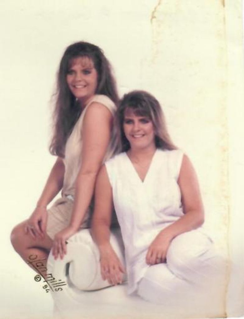 Mrs. Ginger Cooksey Buckhaults Profile Photo