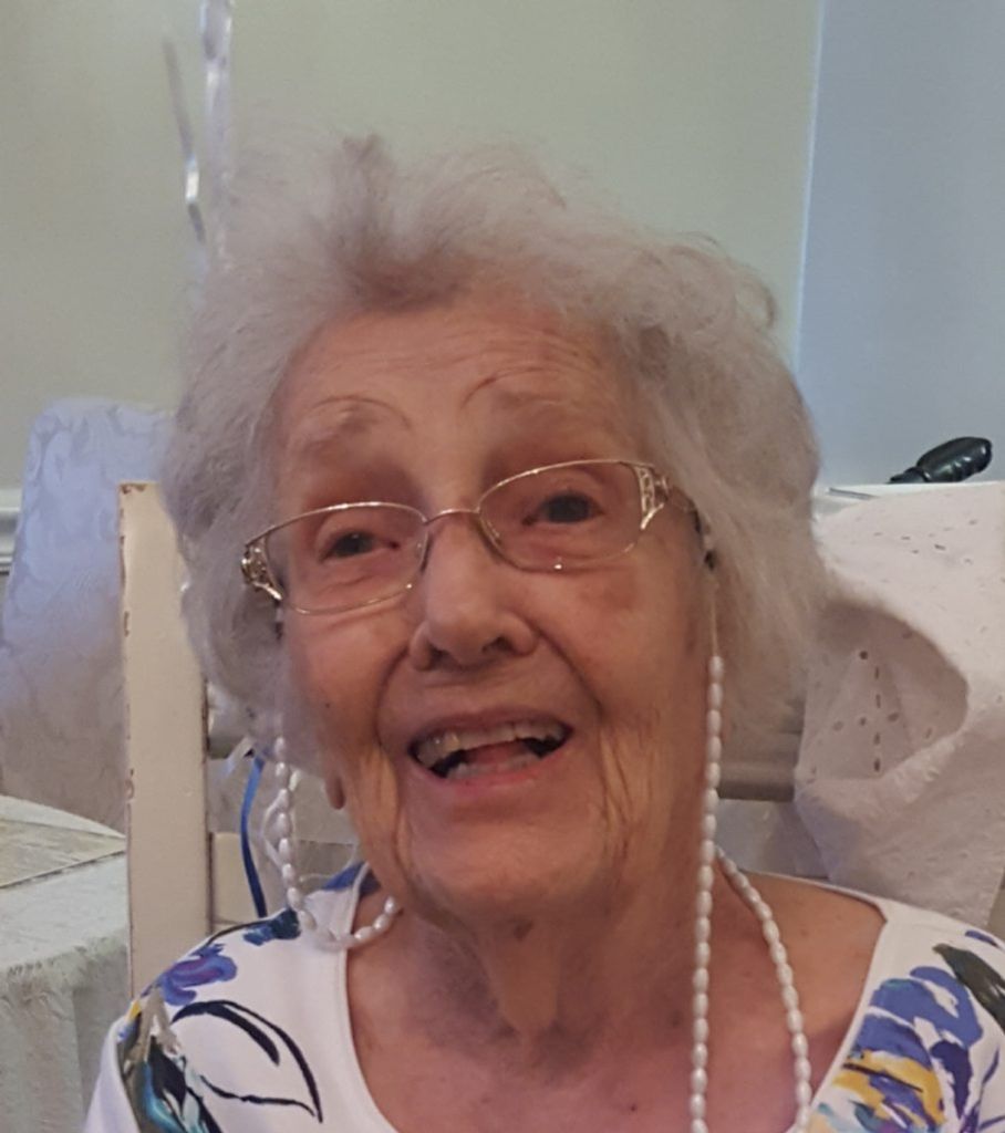 Luckett, Ruth M.