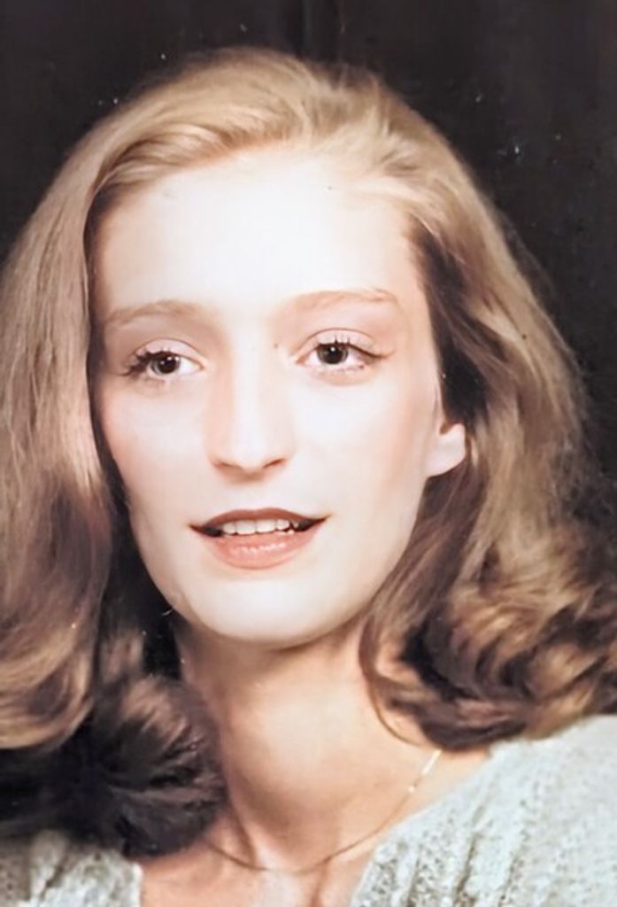 Julia Marie Nunley Foutch Profile Photo