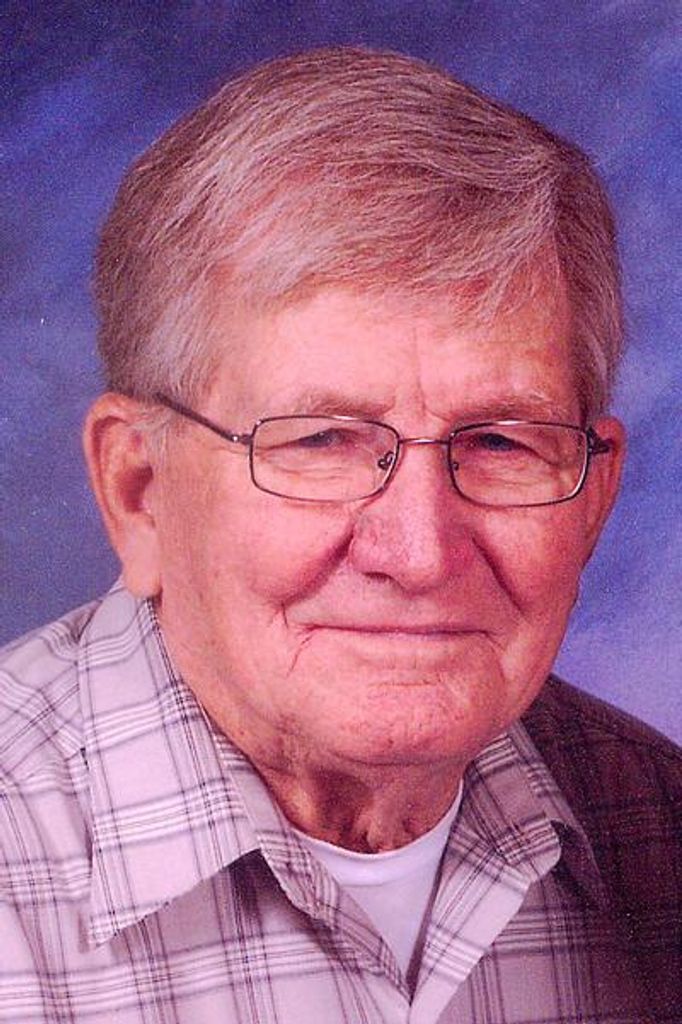 Loren Hinkle Profile Photo