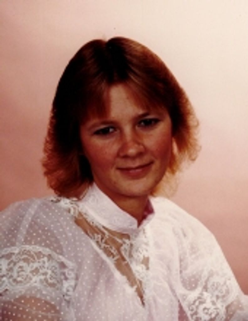 Vicki L Hearring