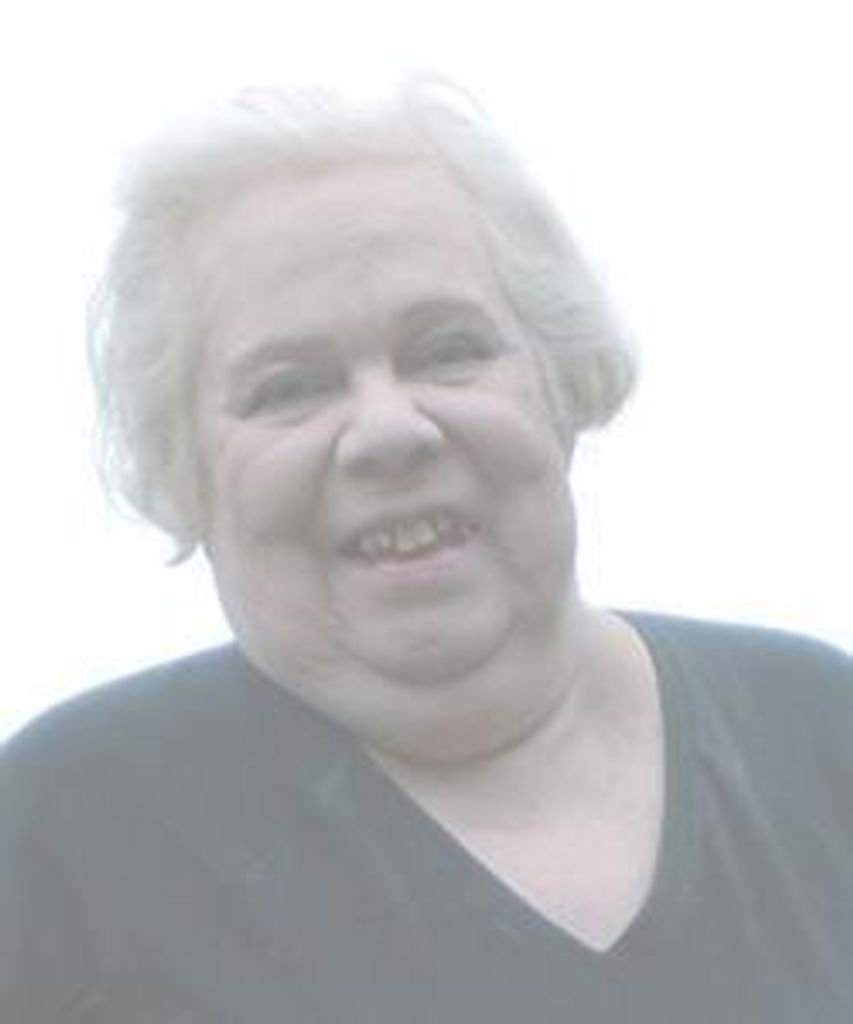 Evelyne Hollands
