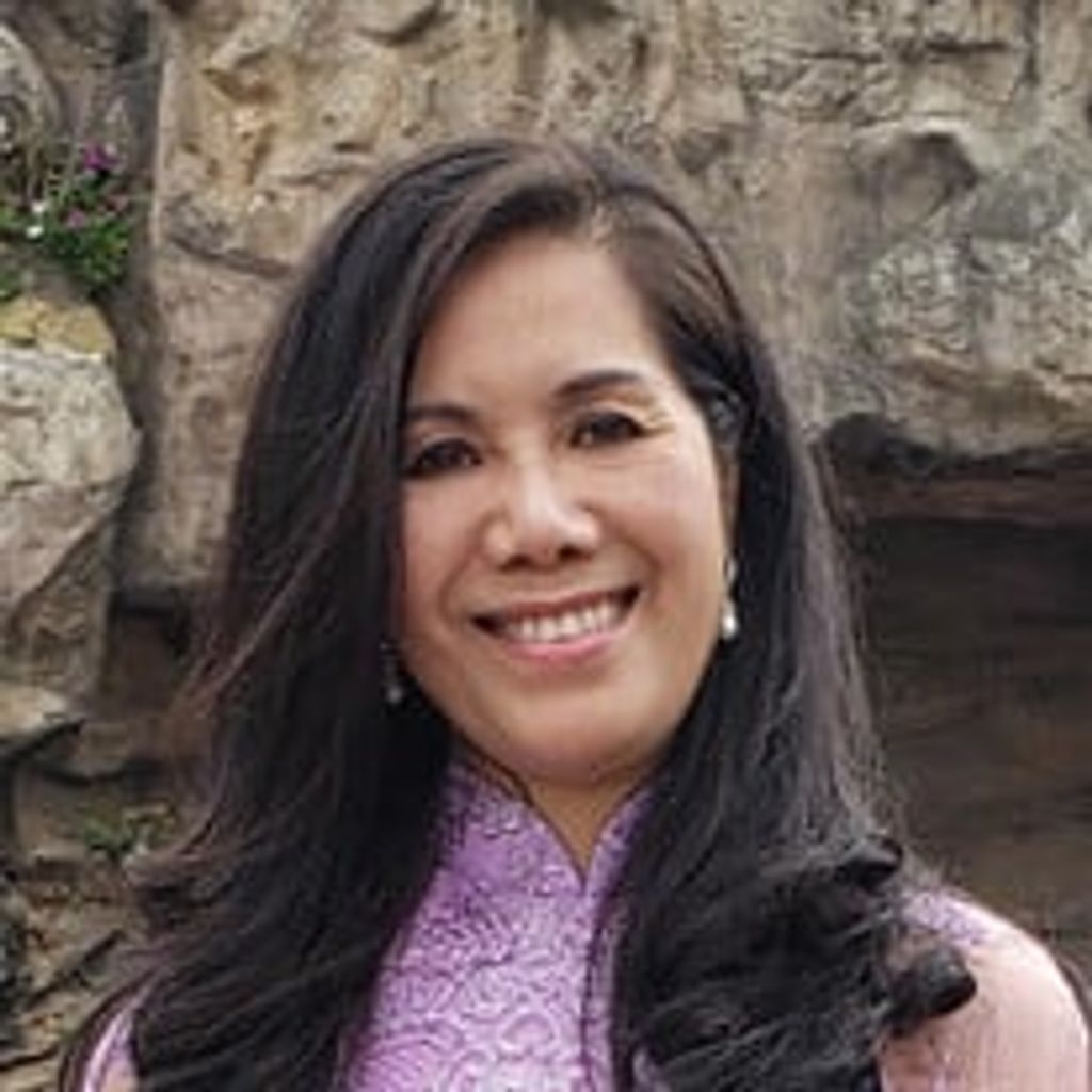 Lisa Oanh Nguyen Profile Photo