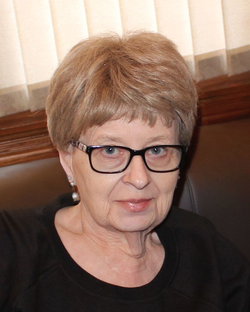 Darlene Lacorda Isaacson