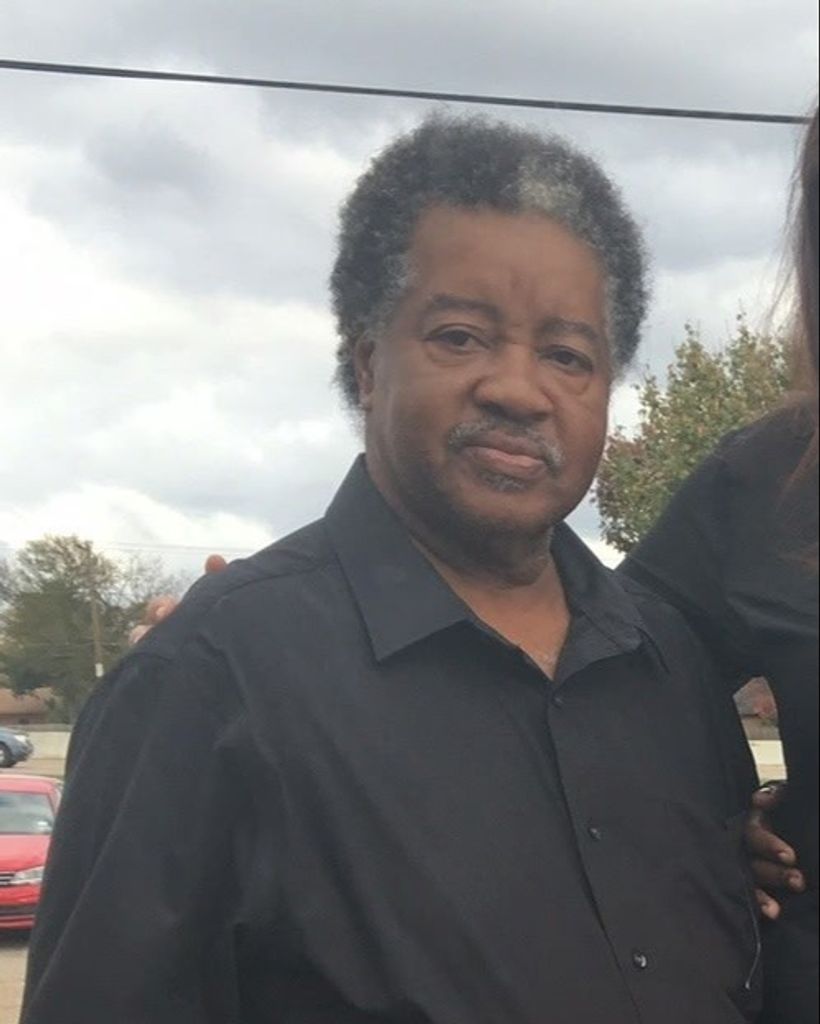 Elbert Lacey Holley, Sr. Profile Photo