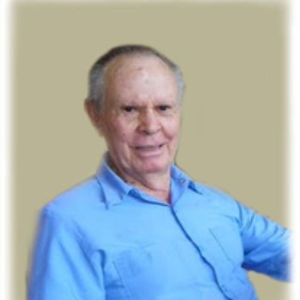 Lee Tearl Howell