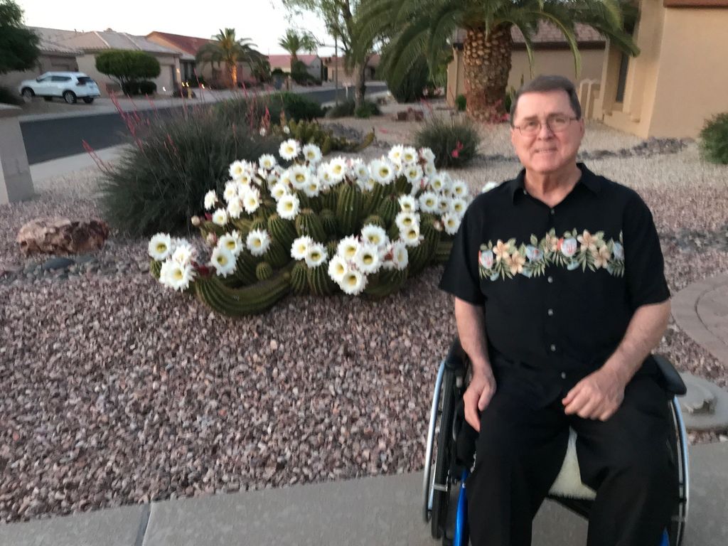 Robert Thomas Scully Profile Photo