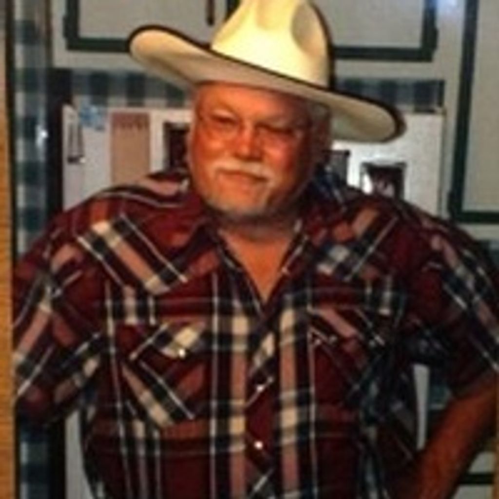 Steven D Jewett