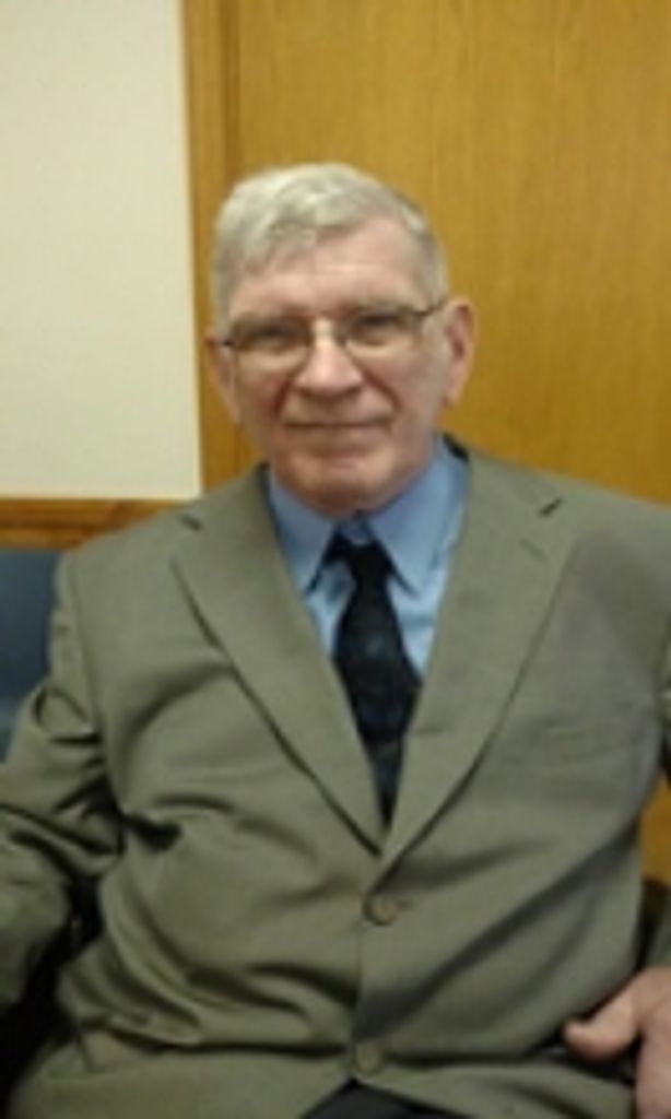 Donald Edward Petrie,Jr.