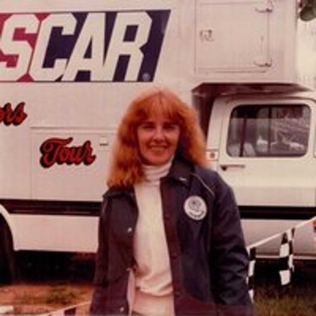 Neoma &#034;Lee&#034; Paquette
