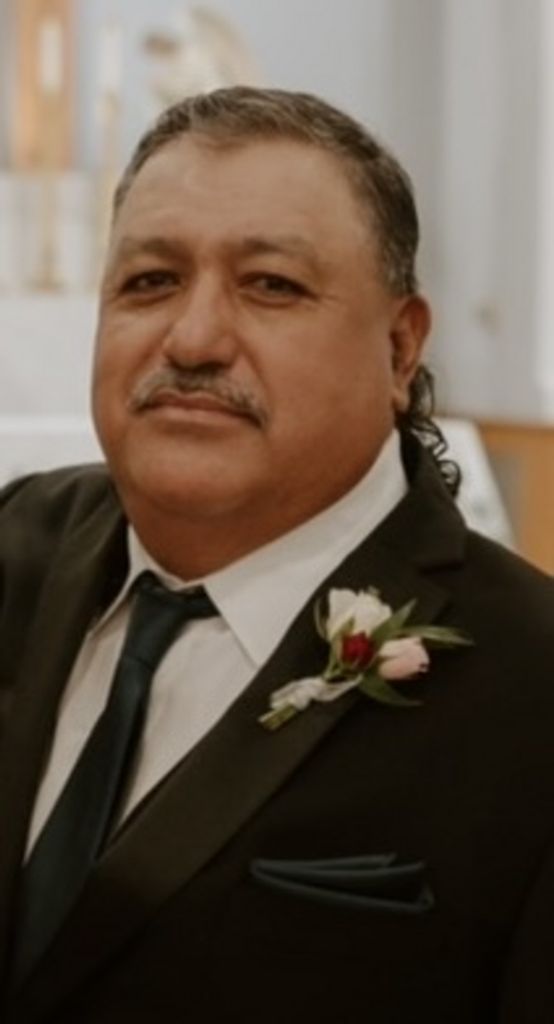 Jesus "Sandillon" Lara Profile Photo