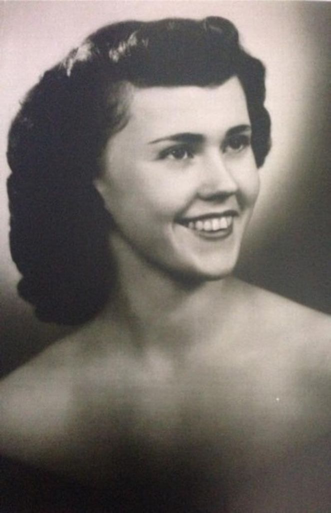 Darlene Grace Brown Profile Photo
