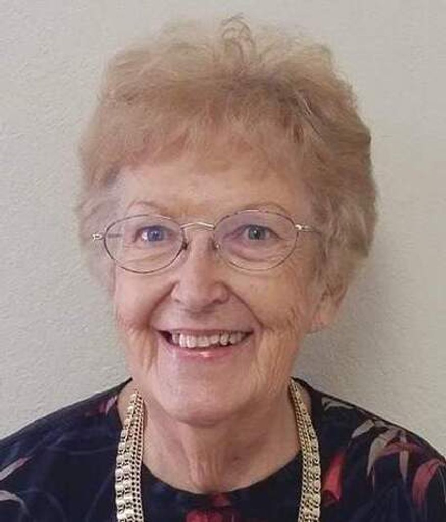 Lynda Ayres Profile Photo