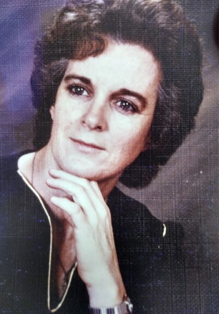 Juanita Mae Knoll Profile Photo