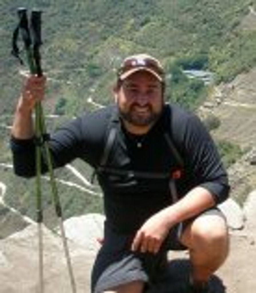Efrain Santiago
