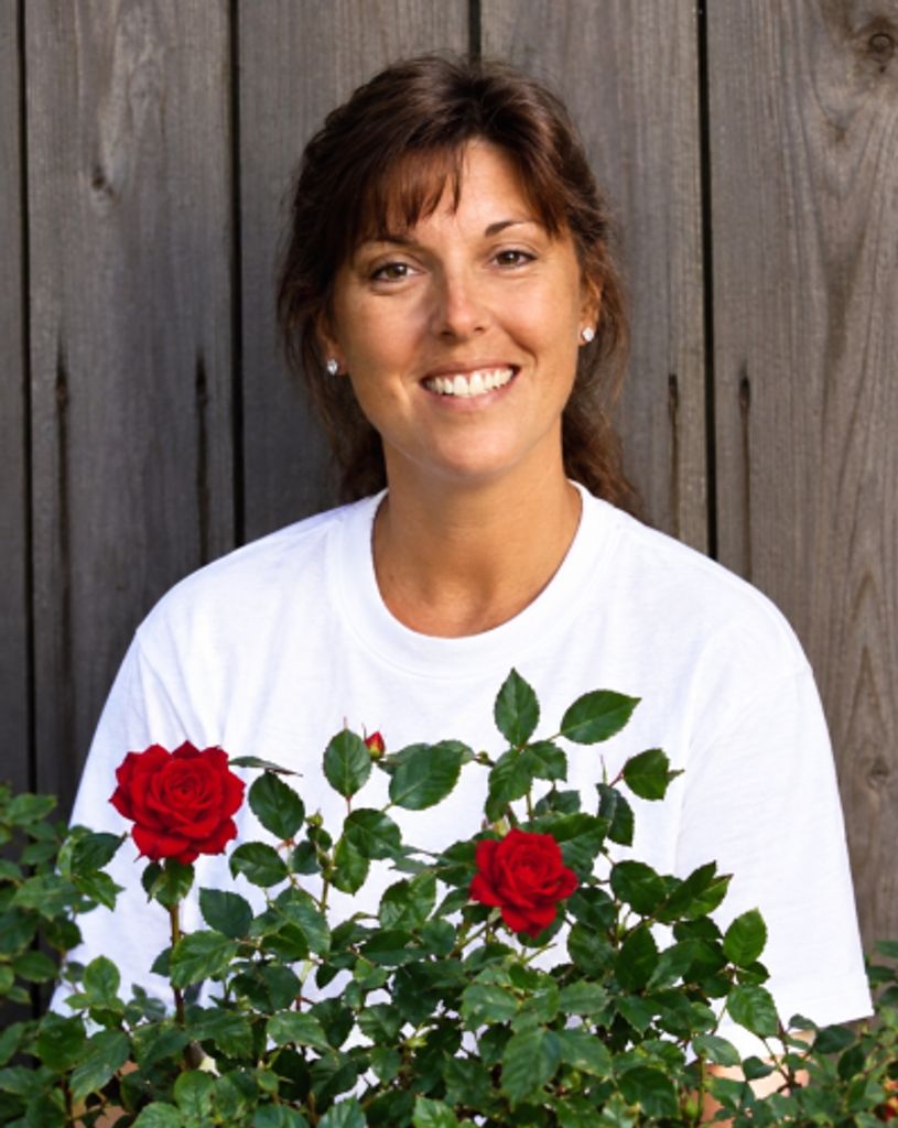 Holly J. LaFontaine Profile Photo