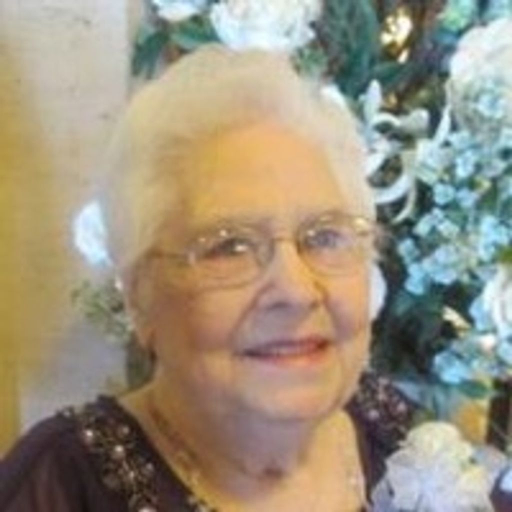 Lola Davis