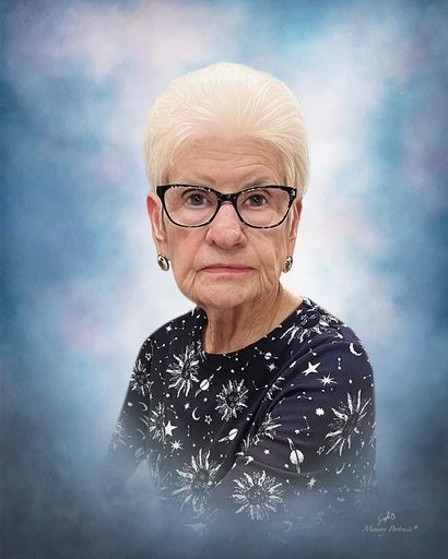 Lois Oliver's obituary image