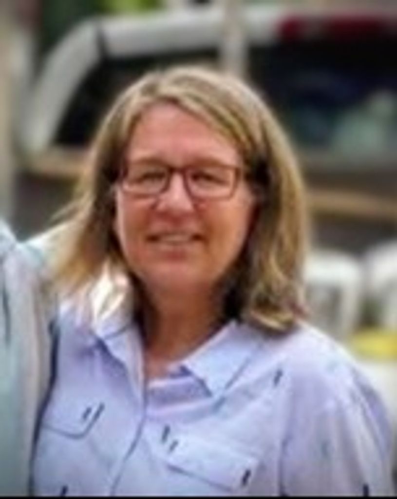 Elaine Woods