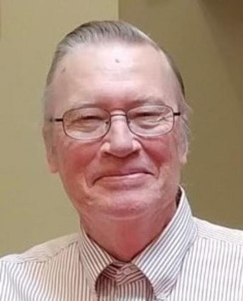 Leon Pluedeman Profile Photo