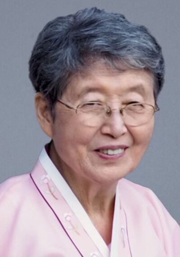 Suk- Ja Han Profile Photo