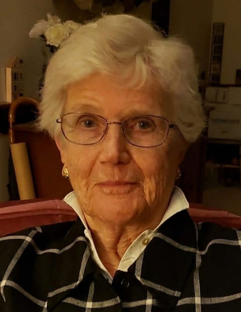 Carolyn Smith Davies