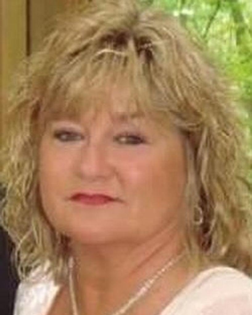 Debbie Holmes Profile Photo