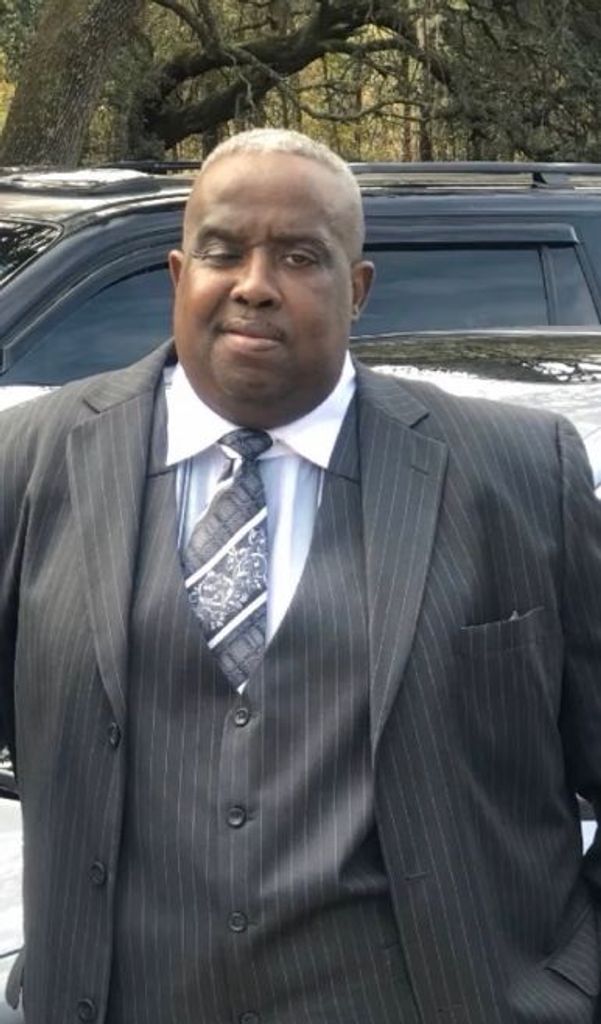 Minister Johnny Lee Hill Jr