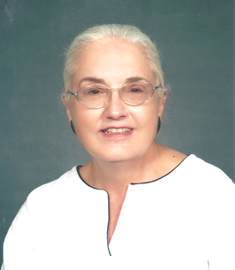 Suzanne Suit Profile Photo