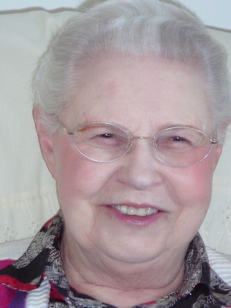 Sallie Lee Hopkins (Laprade) Profile Photo