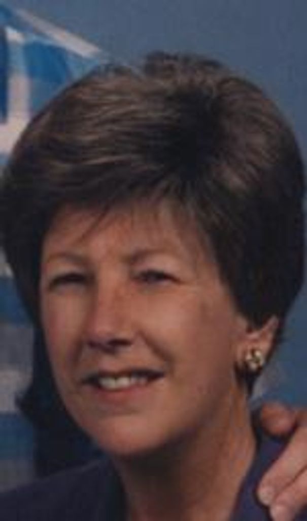 Elizabeth Bayer Profile Photo