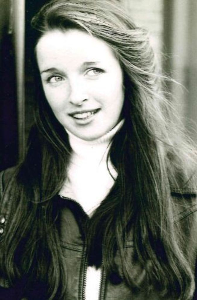 Kelly Sullivan