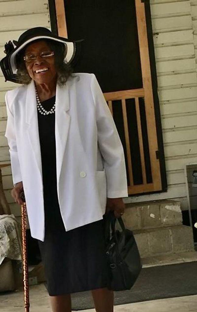Gladys E. Mitchell Profile Photo