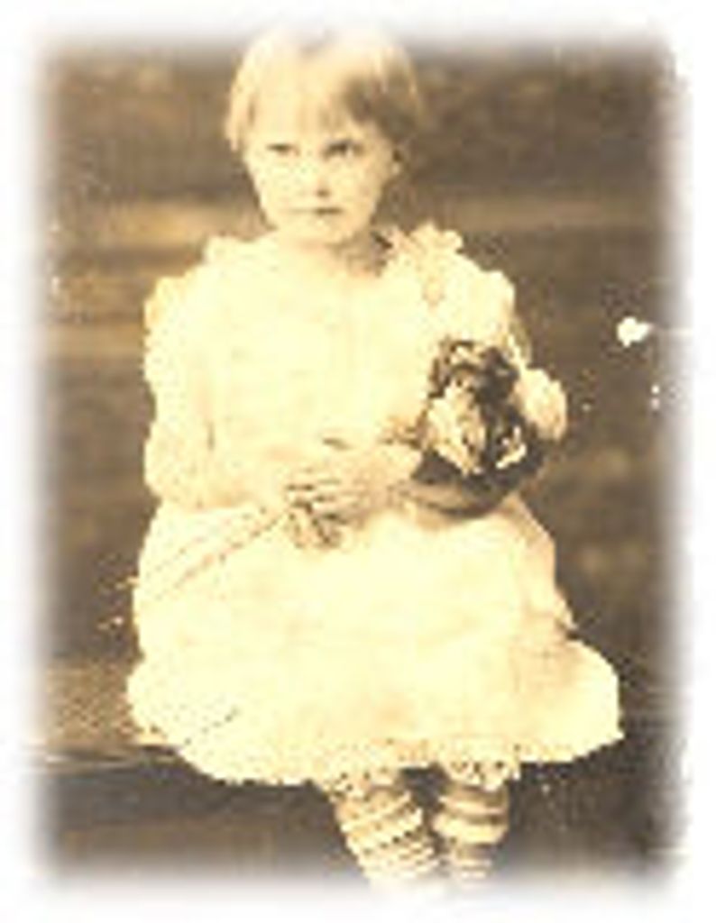 Dora Lee Saalwaechter Profile Photo