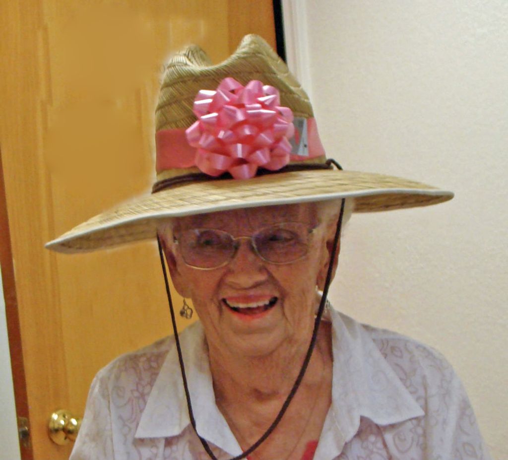 Violet May Thomas