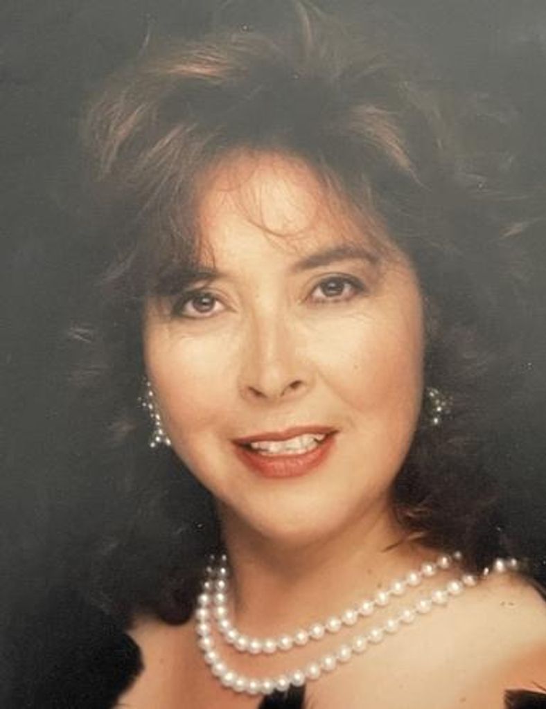 Martha Estrada Profile Photo